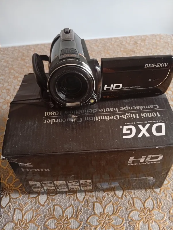 цифровая камера DXG-5K1V — фото 1