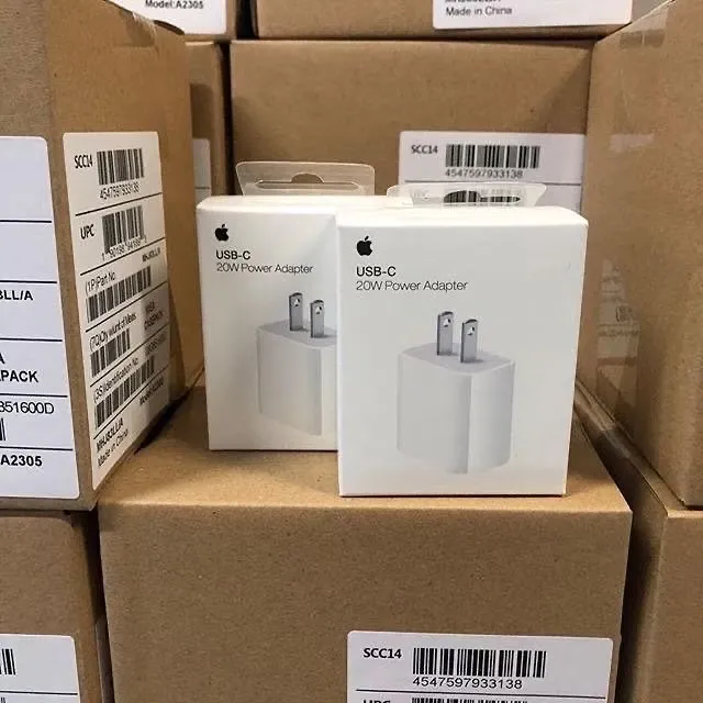 Iphone zaryadka USA adapter apple 20w America — фото 1