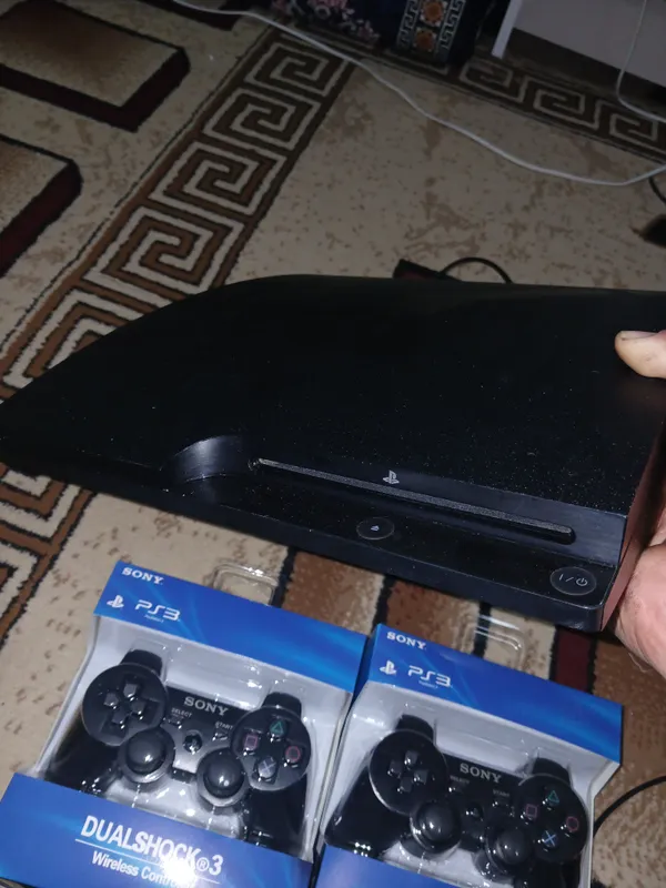 PS3, новый, 320 ГБ, 4 геймпада, 16 игр 3 PS3, новый, 320 ГБ, 4 геймпада, 16 игр 3
