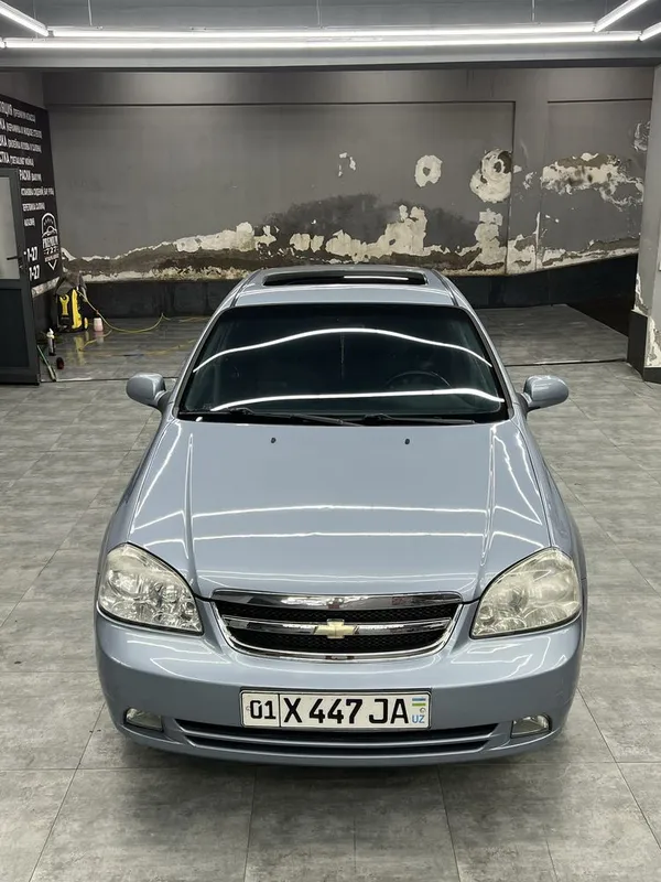 Chevrolet Lacetti 2011, газ есть 1