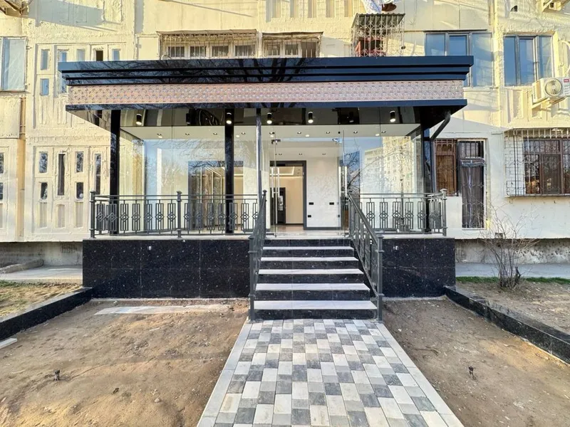 Аэропорт | Яккасарай - Сдается в аренду помещение вдоль дороги 90м2