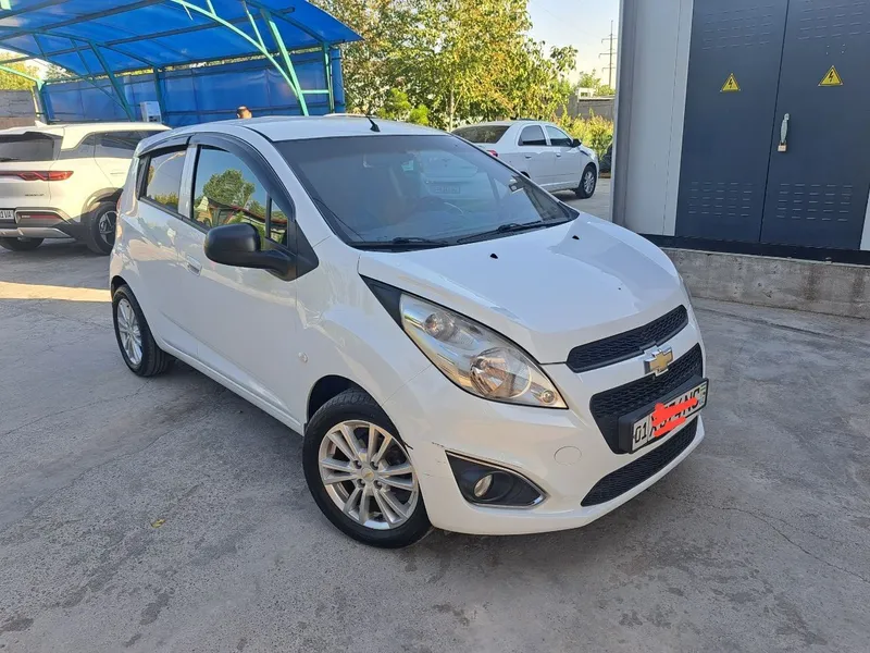 Spark 2018 2-pazitsa gaz-binzin xolati yaxshi i 1 Spark 2018 2-pazitsa gaz-binzin xolati yaxshi i 1