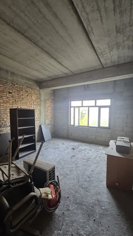Квартира 4 комнатная + мансарт 170 м² — фото 3