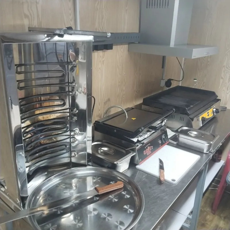 Food truck sotiladi 1