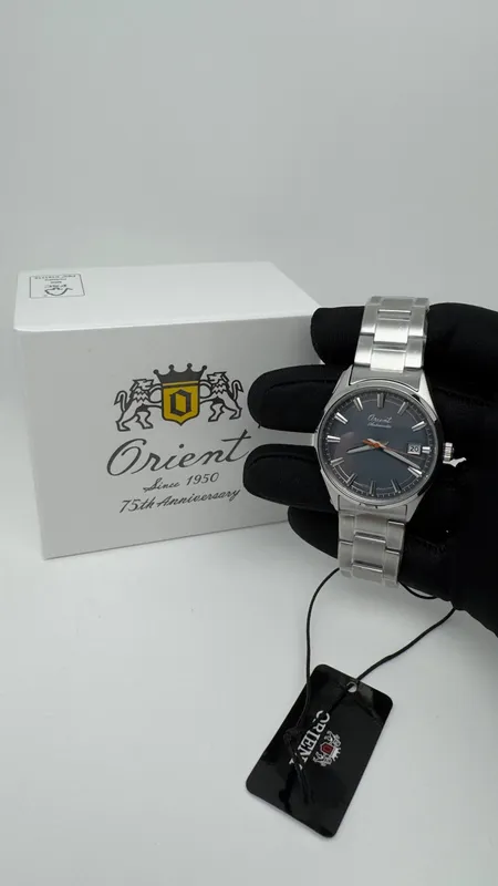 Orient RA-AC0R04N30B – Limited Edition (75 Years Anniversary)