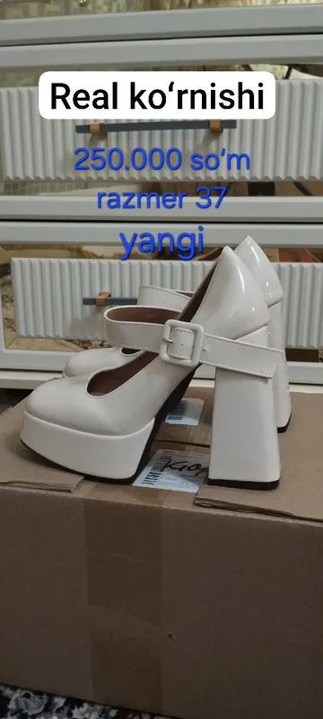Ayollar va qizlar uchun yangi oyoq kiyim