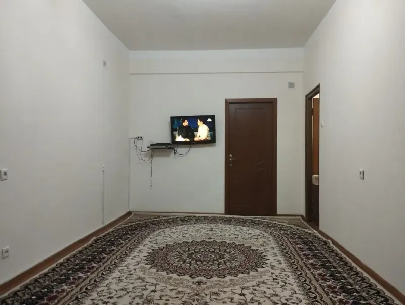 2 xonali kvartira sotiladi 4