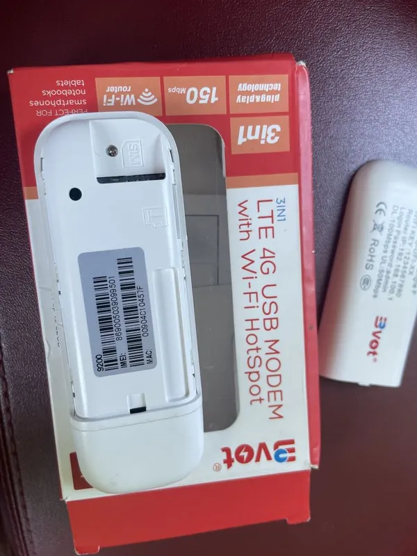 LTE 4G USB Modem 3