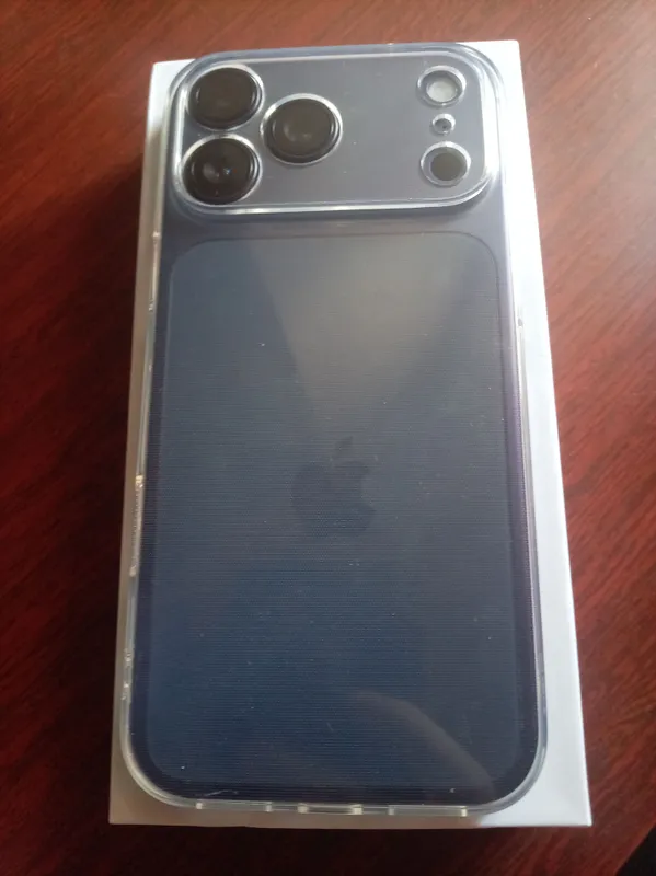 iphone 17 pro max 1