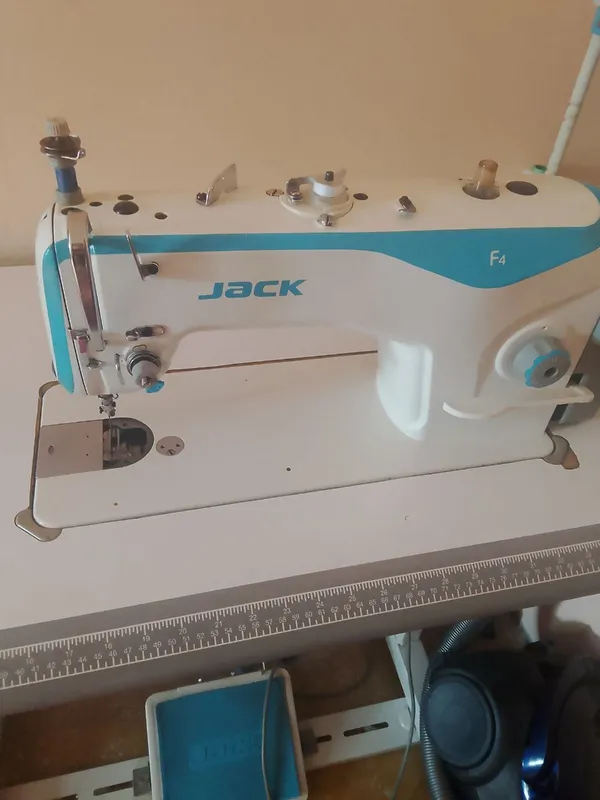 jack f4