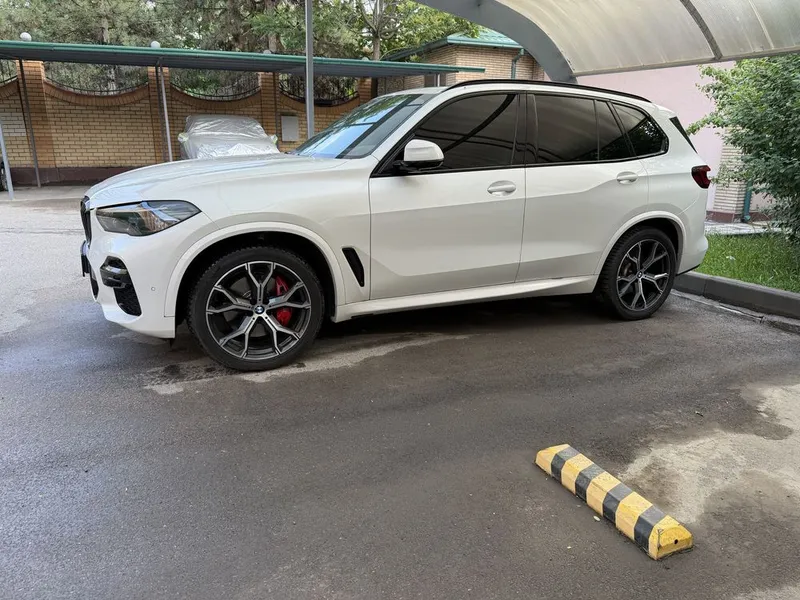 X5 X drive 40i 2022-yil. — фото 2