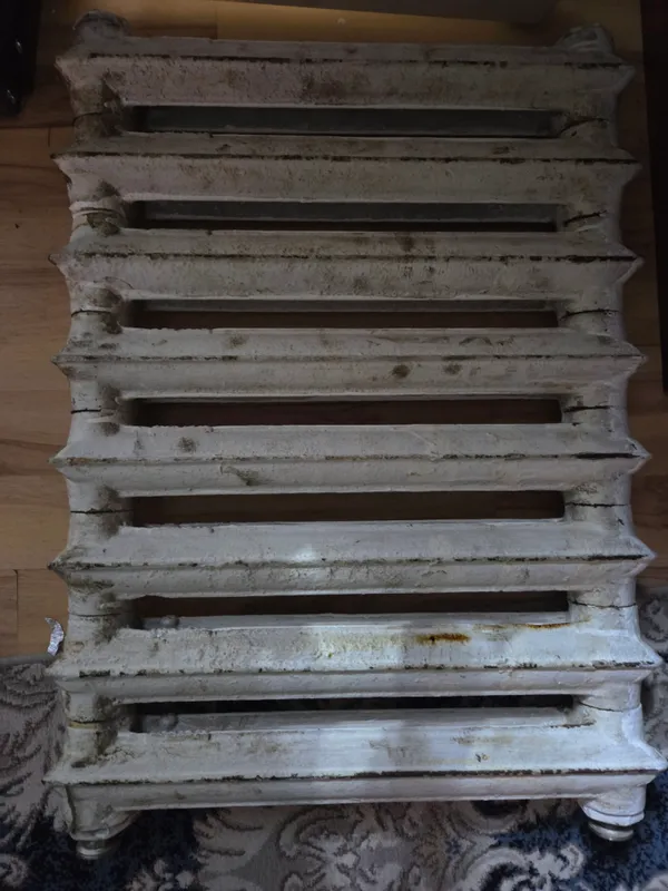 Choʻyan radiatorlar 3 ta-->10 talik, 1ta-->bimetal 1