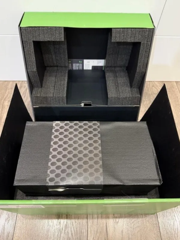 Xbox series X 1tb+ gamepass ultimate — фото 1 Xbox series X 1tb+ gamepass ultimate — фото 1