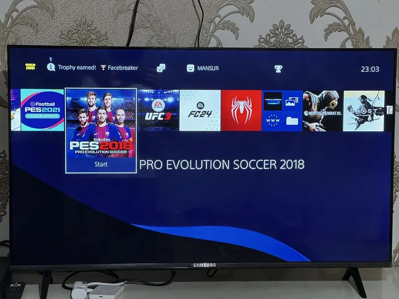 Arenda 50 000 so’m ps4 pro 1