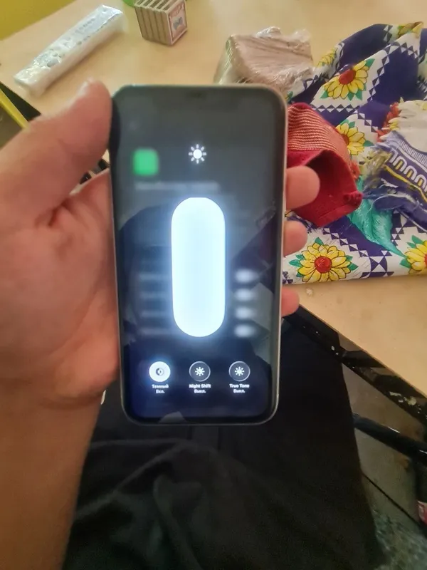 Iphone 11 4