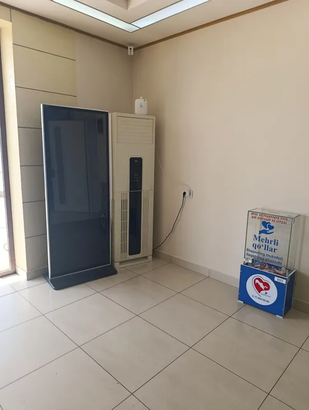 Инфокиоск вертикальный Info kiosk 32 качество и гарантия