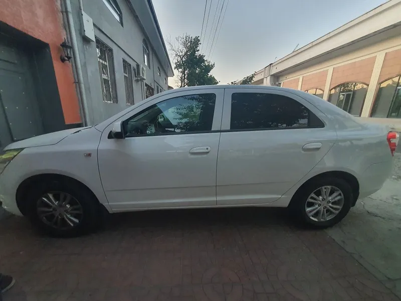 Chevrolet Cobalt 2022 6