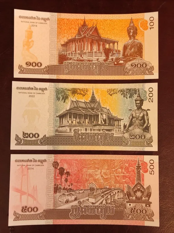 Банкноты, купюры, боны. 2