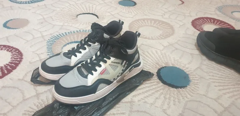 Продаю кросовки Fashion. 2 Продаю кросовки Fashion. 2