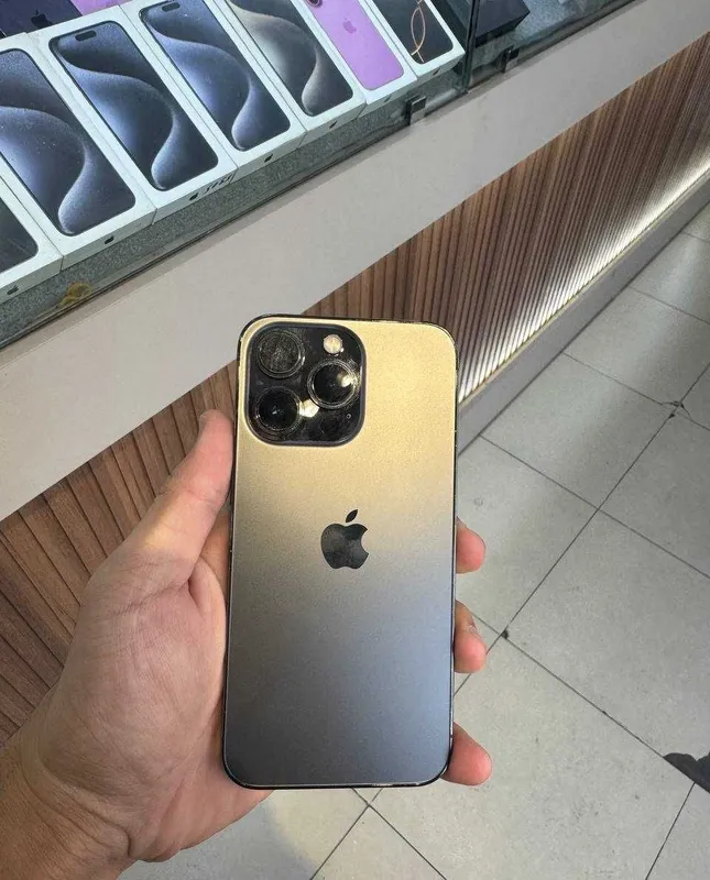 Продаётся iPhone 13 Pro 1 Продаётся iPhone 13 Pro 1