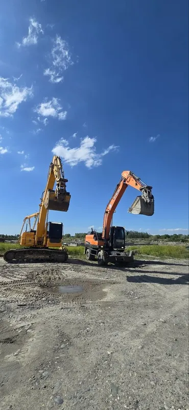 Lonking 225 zanjirli Doosan 210 gʻildirakli — фото 2