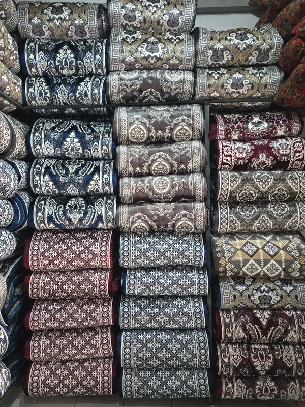 Koʻrpa va koʻrpachalar sotiladi