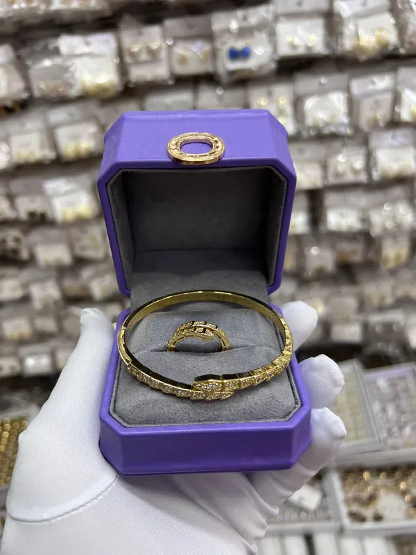 Набор Bvlgari из 2-х 1