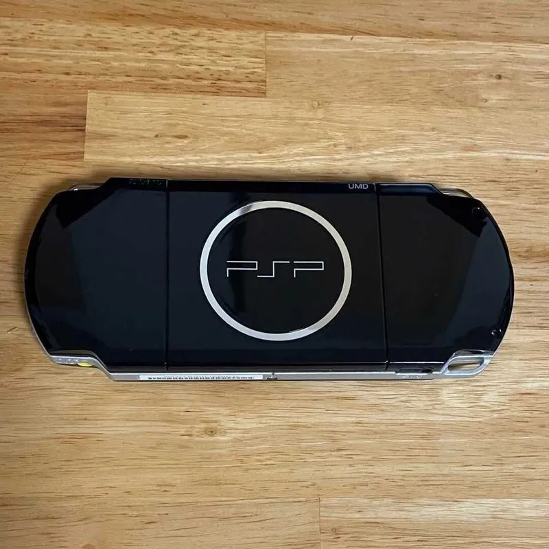 PSP 3000 Black Edition — фото 1
