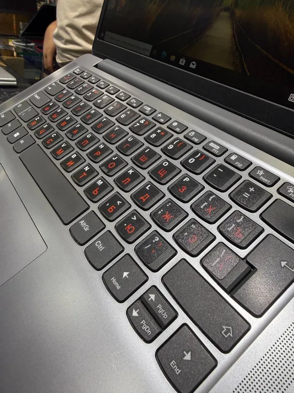 Lenovo IdealPad Slim3 — фото 2