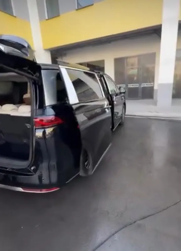 Byd xia sotuvda tayyor. 4 Byd xia sotuvda tayyor. 4