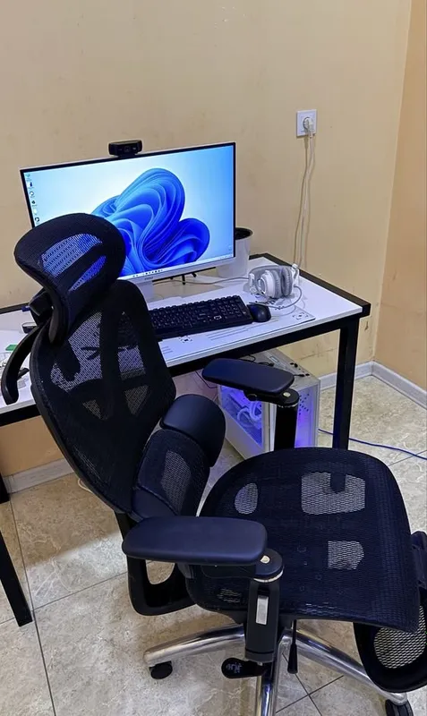 Top Gaming kompyuter i7-14700kf+RTX 5070+64Gb Ram 3 Top Gaming kompyuter i7-14700kf+RTX 5070+64Gb Ram 3
