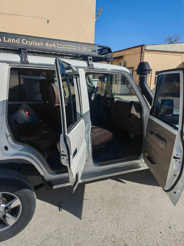 Toyota Land Cruiser 76 2019 года — фото 4