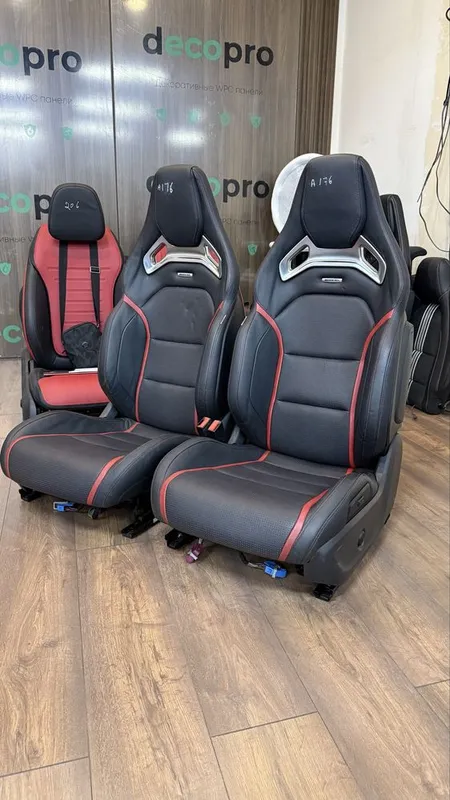 RECARO. W117 4.5 amg. 3 RECARO. W117 4.5 amg. 3