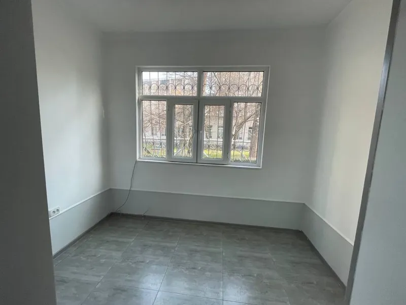 Первая линия. Шота Руставели. 69 м² + подвал — фото 7