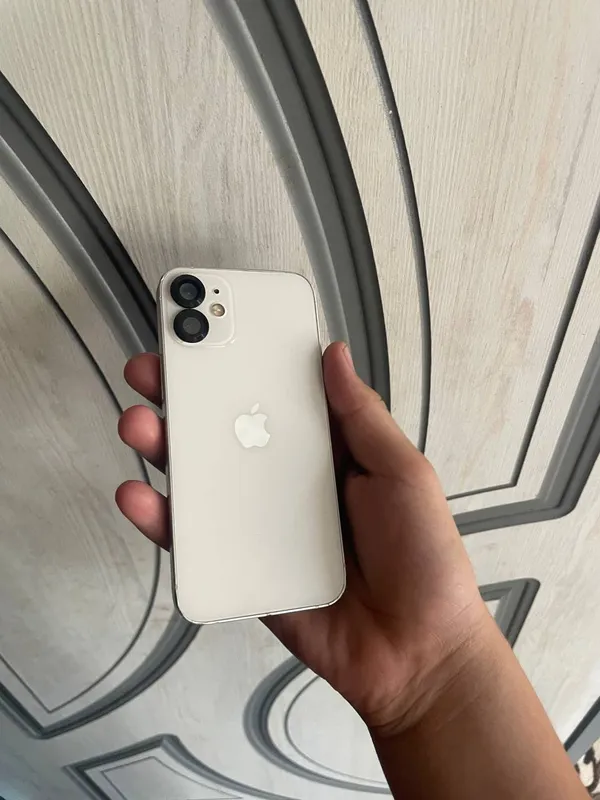 Iphone 1 Iphone 1