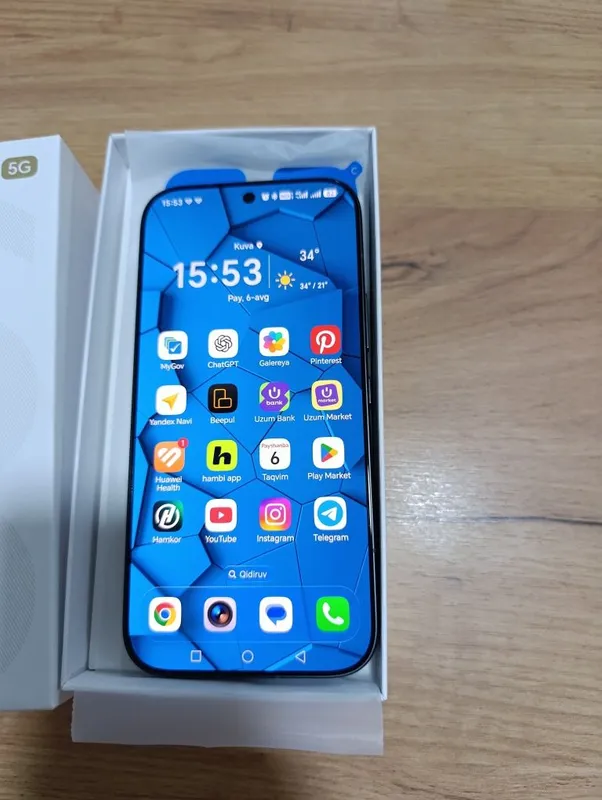 Honor 600 (5G) 8+8/256 Gb 2 Honor 600 (5G) 8+8/256 Gb 2