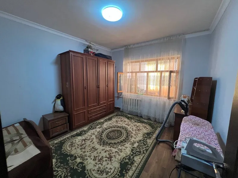 Сдается 2х комнатная квартира С обстановкой В горде Алмалыке — фото 3