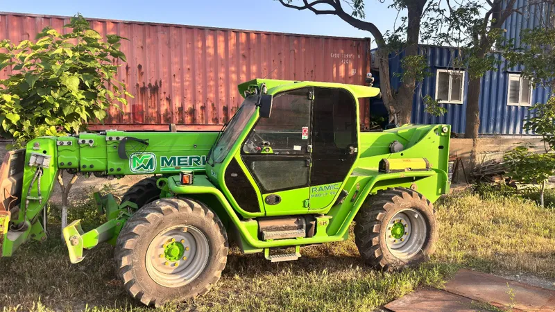 Телескопическая кара MERLO P40.17EE 2019 год