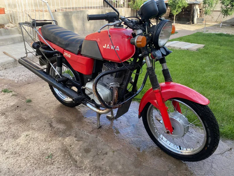 Jawa 12