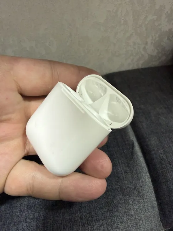 Кейс airpods оригинал
