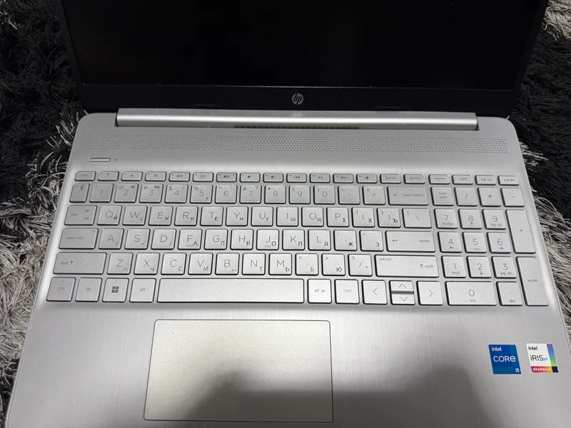 Ноутбук HP 3
