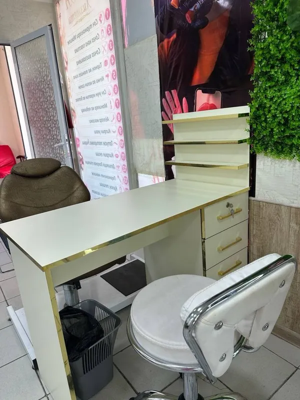 Yangi ochilgan salon tirnoqchi va termament master kere 2