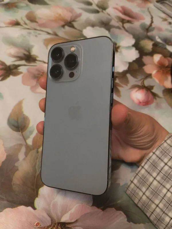 Iphone 13 srochna batareka alishgan 1 Iphone 13 srochna batareka alishgan 1