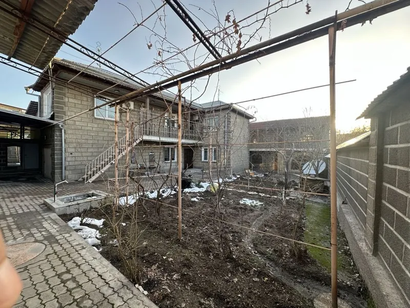 Продается дом в городе Алмалыке — фото 1