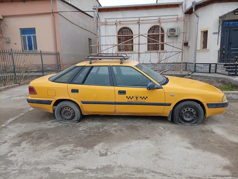 Продаю автомобиль эсперо 1996 года на запчасти — фото 2