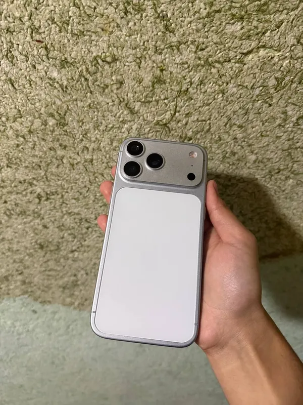 iPhone 17 Pro Max Silver, 1 ТБ, люксовая копия 3 iPhone 17 Pro Max Silver, 1 ТБ, люксовая копия 3