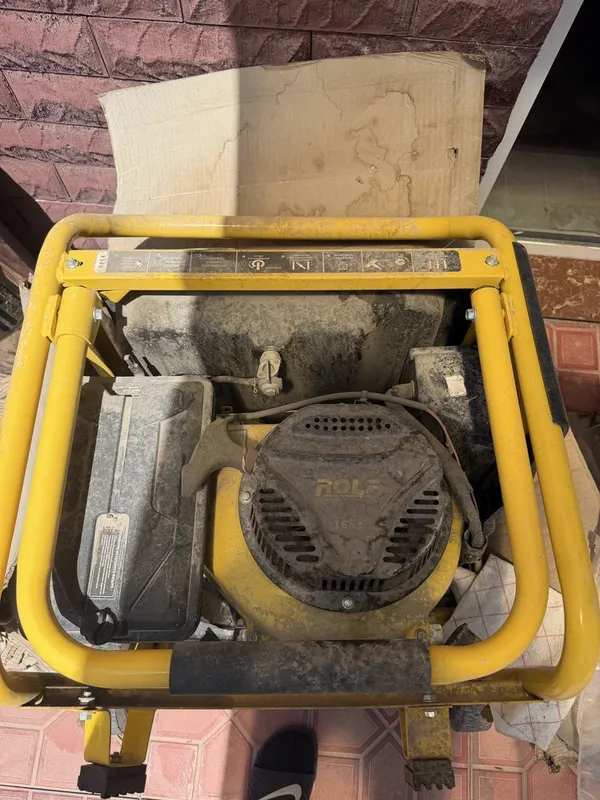 Sotiladi: ROLF TOP-7500ES benzin generator (6–6.5 kW) 3