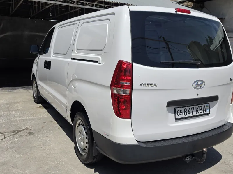 Hyundai grand starex yuk furgon 2 tona — фото 4
