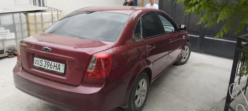 Chevrolet Gentra 5 Chevrolet Gentra 5