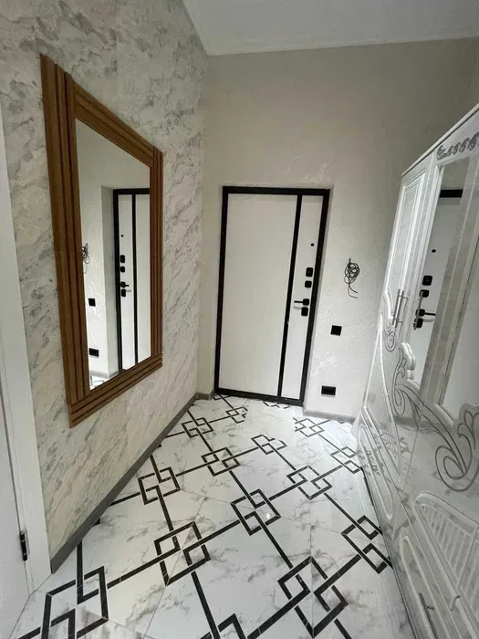 Shoshilinch 1 xonali kvartira, 33 m², 9/12-qavat 8